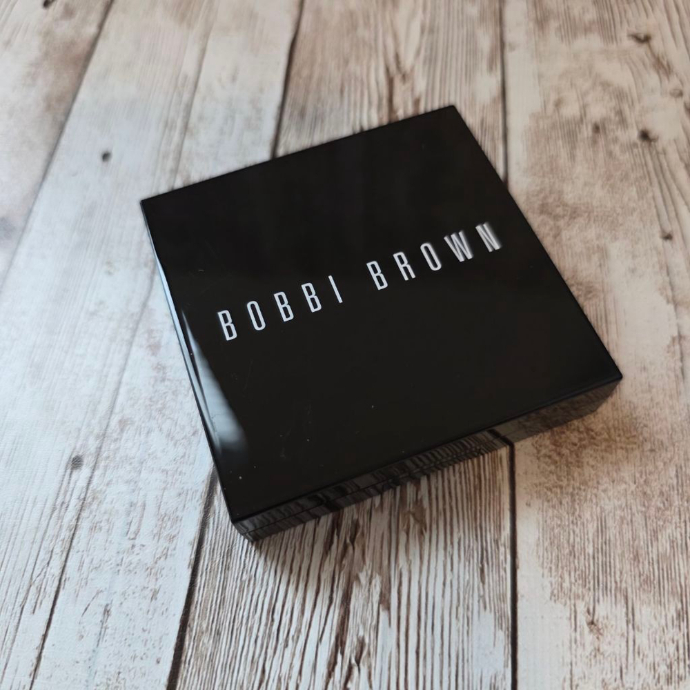 Bobbi Brown Highlighting Powder